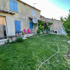 Avignon- Montfavet En Périphérique Du Centre D'avignon Wifi Avec Grand Parking Hébergement de vacances